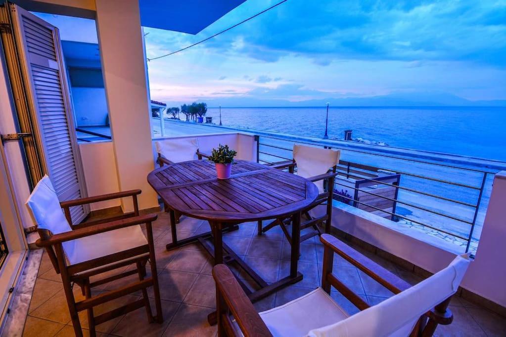 Aigli Luxurious Villa Kato Pitsa Dış mekan fotoğraf